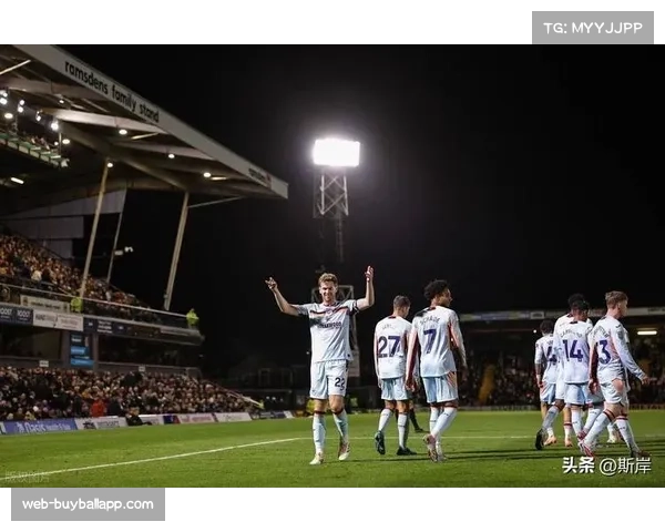 英超本赛季保级战提前蔓延至中游 分差极为接近